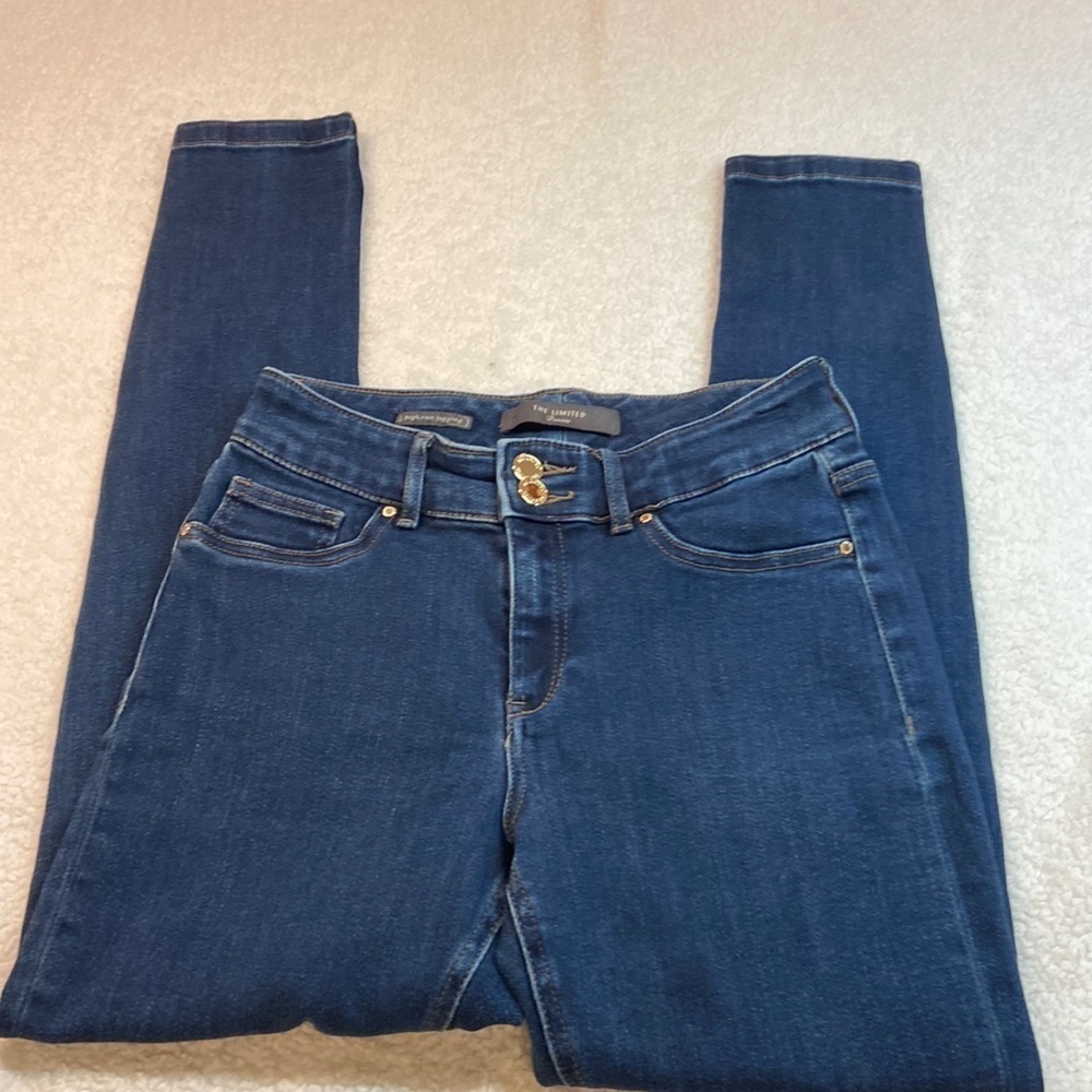 The Limited High Rise Jegging Darkwash Size 6R EUC